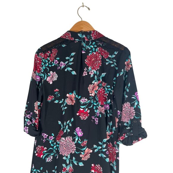 NWT Candies Women's Size M Black Floral Blouse Tab Sleeves Lace Shoulder Insert - Picture 5 of 11